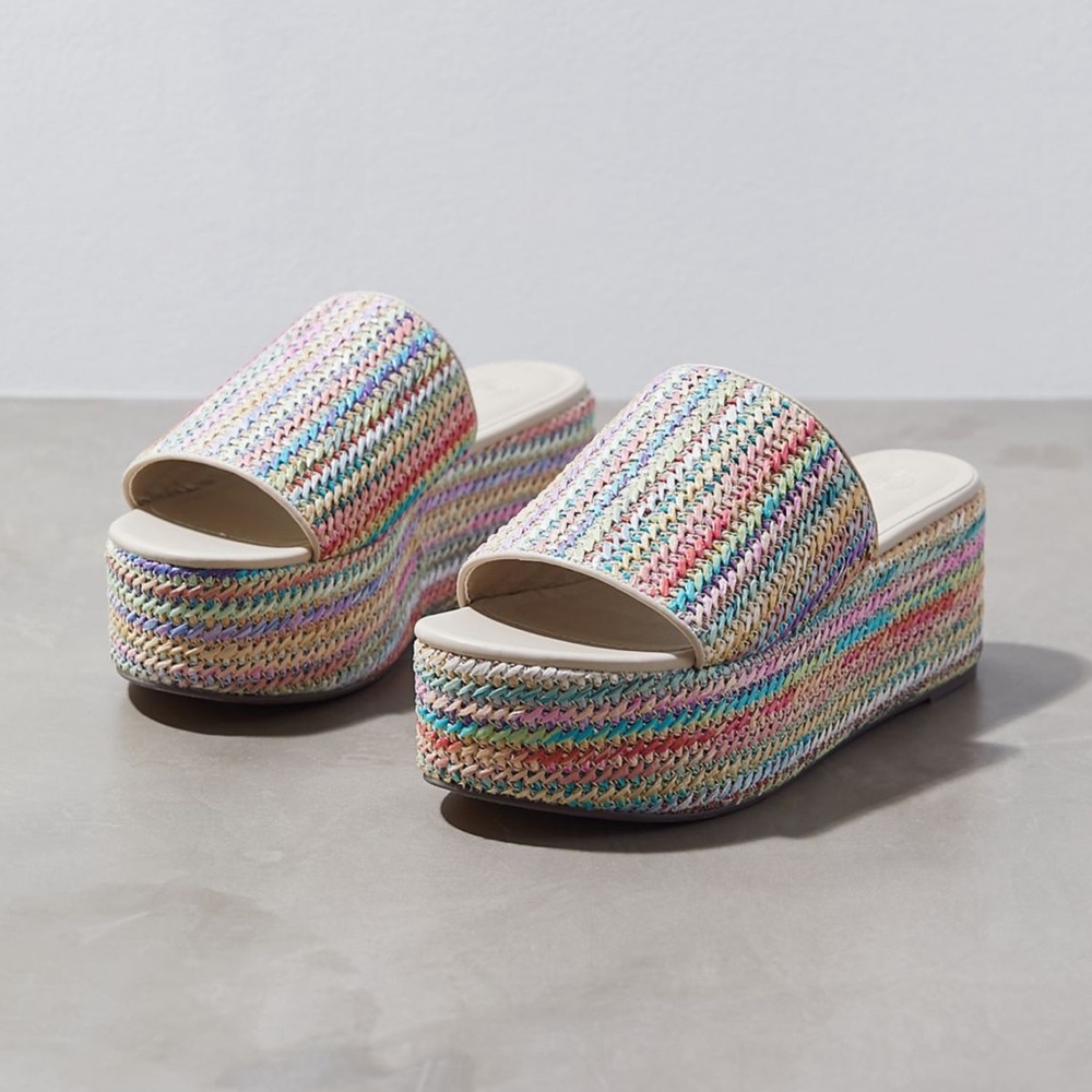 Urban Outfitters Angie Platform Sandal